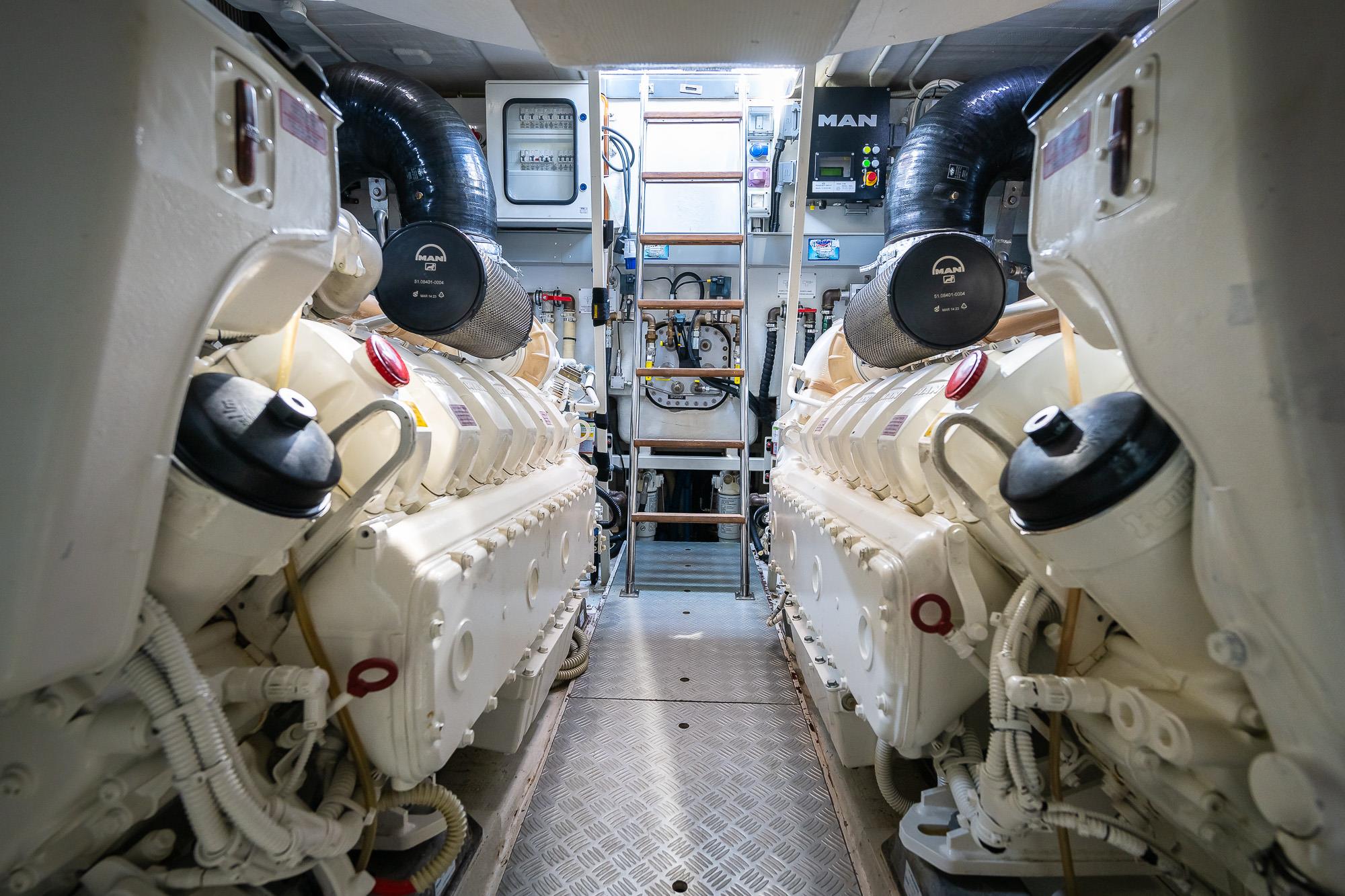 2016 RIVA 63' VIRTUS 